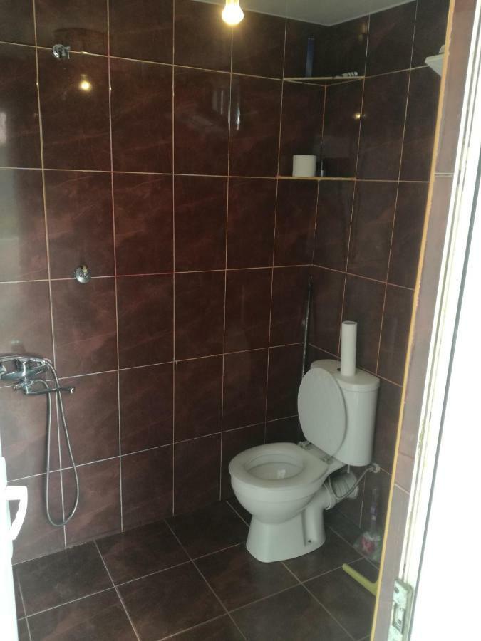 באטומי Guest House Nino מראה חיצוני תמונה